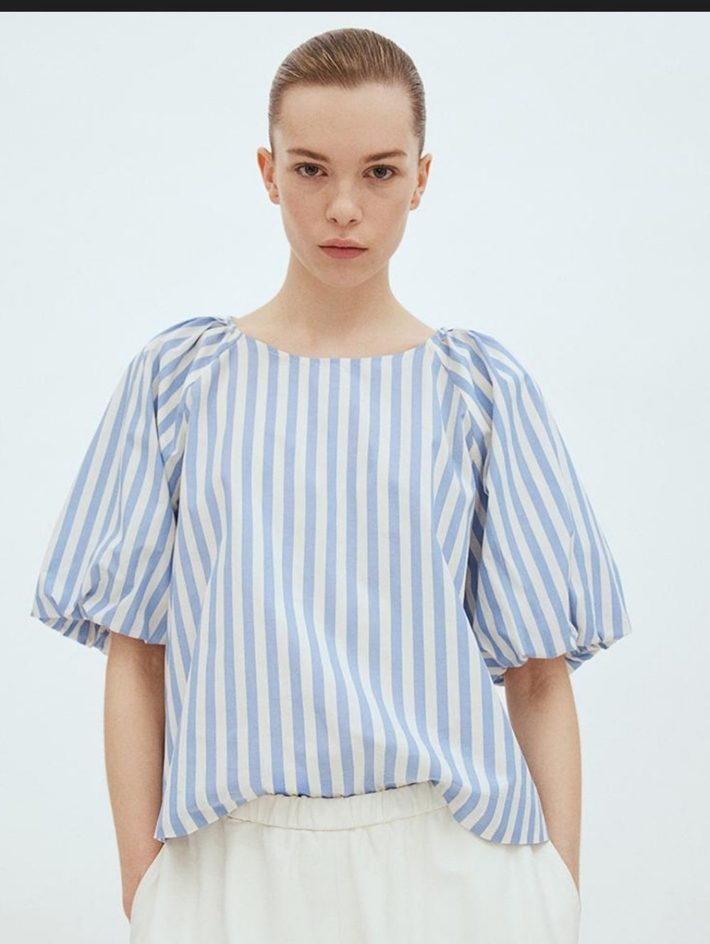 H&M‎ Blue and White Striped Puff-Sleeve Blouse